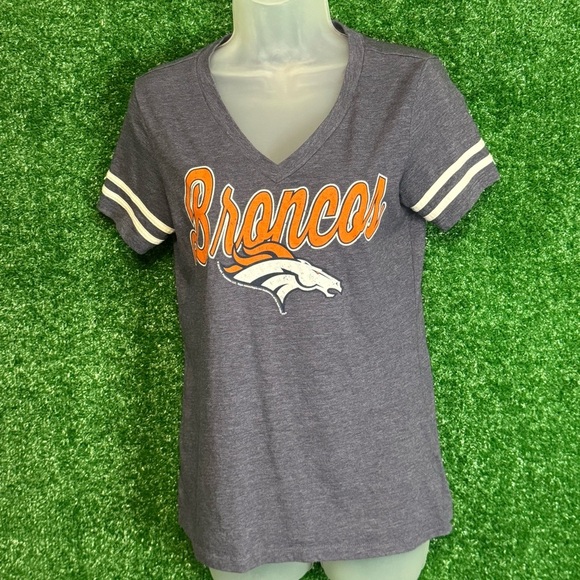 NFL Team Apparel Charcoal T-Shirt - Picture 1 of 4